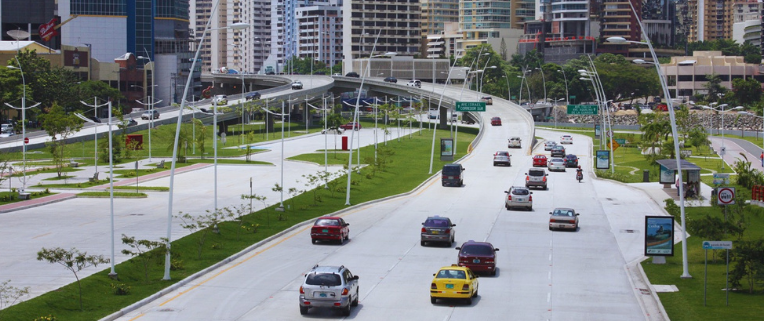 foto de estrada na cidade